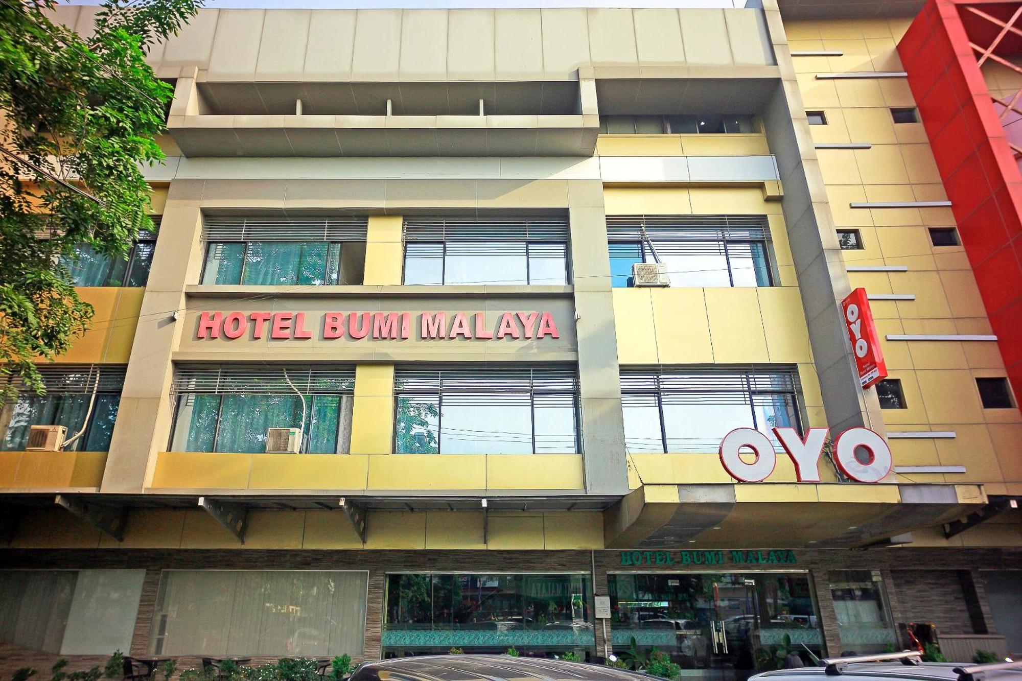 Oyo 1009 Hotel Bumi Malaya Медан Екстер'єр фото